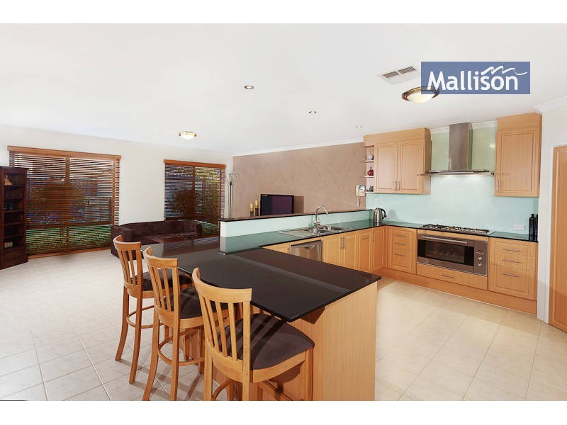 18 Ambleside Way, Canning Vale WA 6155