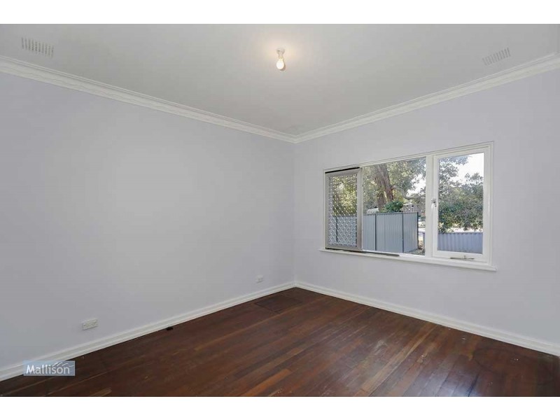 3003 Albany Highway, Kelmscott WA 6111