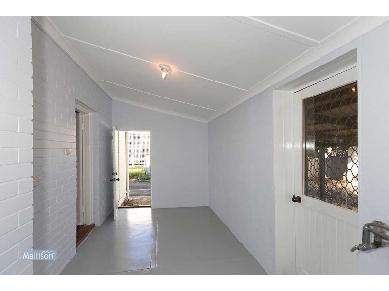 3003 Albany Highway, Kelmscott WA 6111