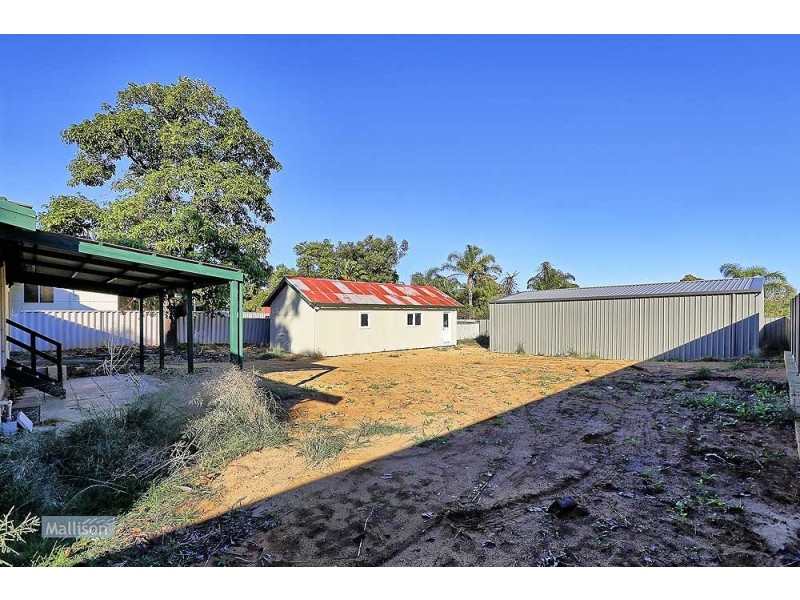 3003 Albany Highway, Kelmscott WA 6111