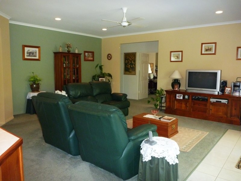 Glass House Mountains QLD 4518