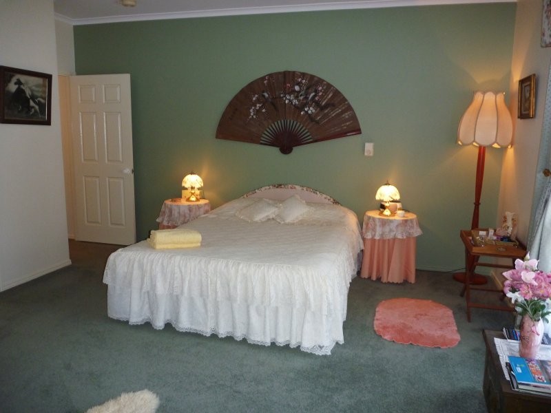 Glass House Mountains QLD 4518