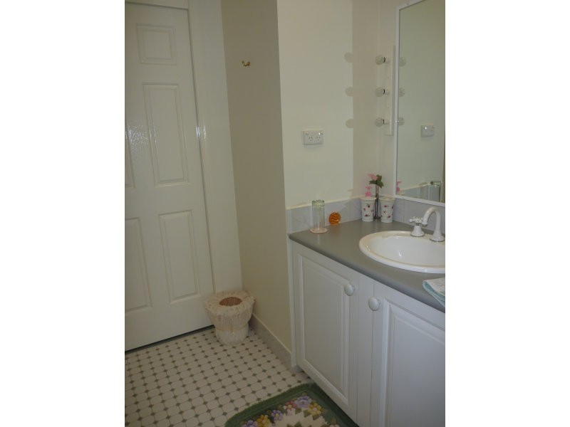 Glass House Mountains QLD 4518