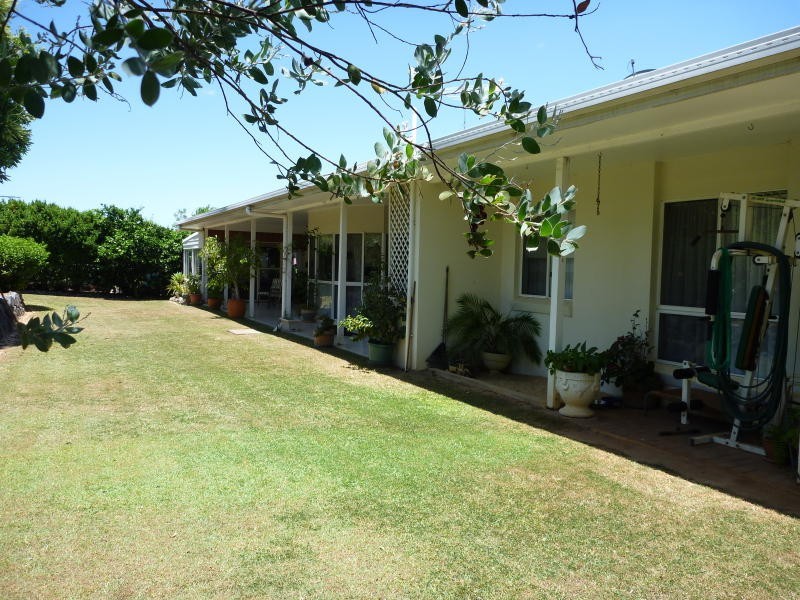 Glass House Mountains QLD 4518