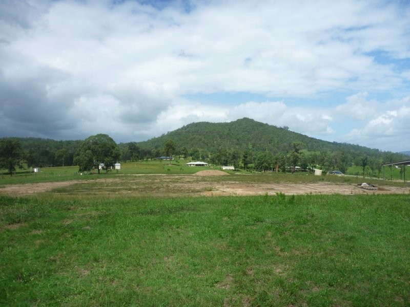 Sandy Creek QLD 4570