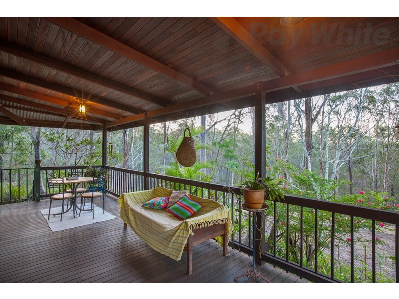 24 Collins Street, Moorina QLD 4506