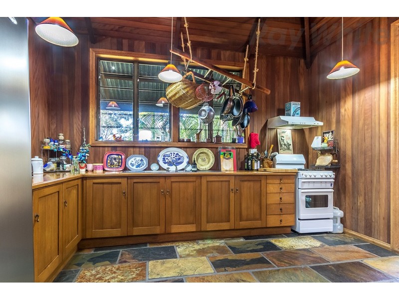 24 Collins Street, Moorina QLD 4506