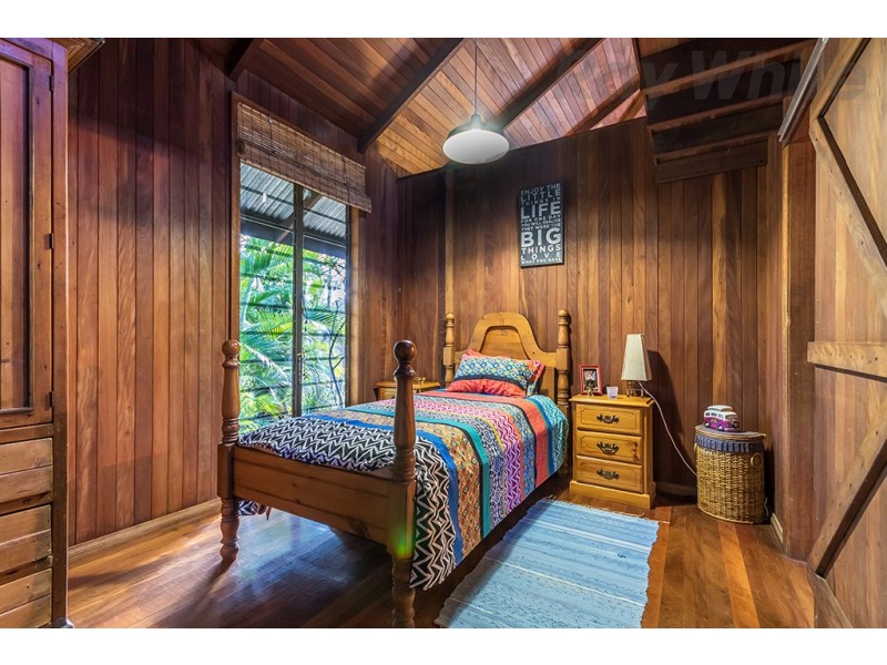 24 Collins Street, Moorina QLD 4506