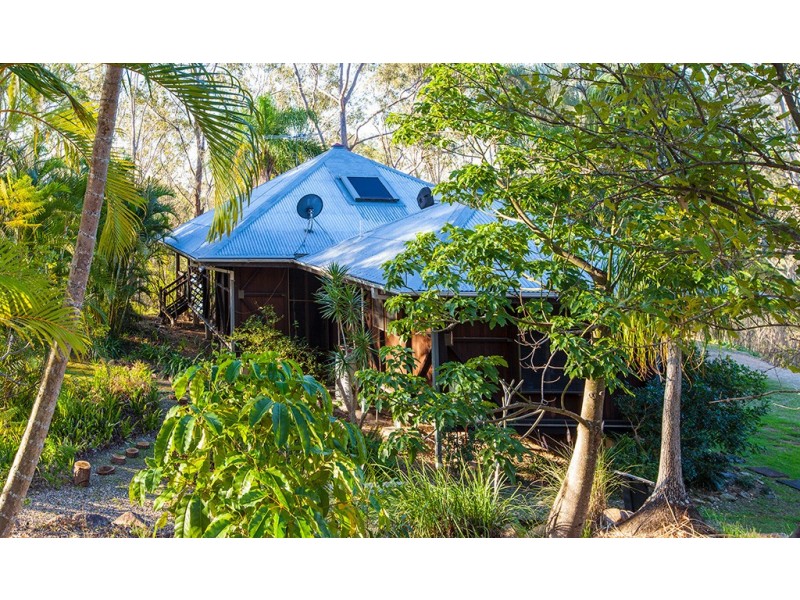 24 Collins Street, Moorina QLD 4506