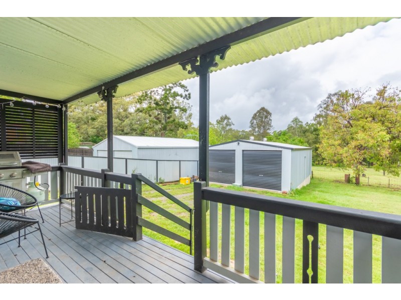 8 Draper Lane, D’aguilar QLD 4514