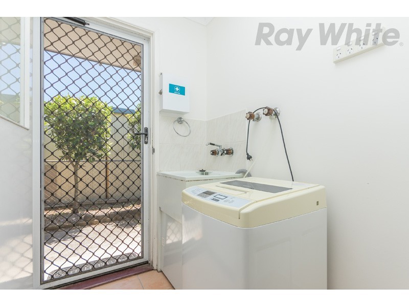 7 Gretel Drive, Beachmere QLD 4510