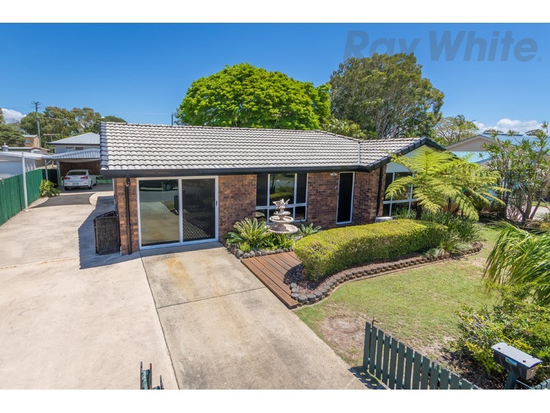 7 Gretel Drive, Beachmere QLD 4510
