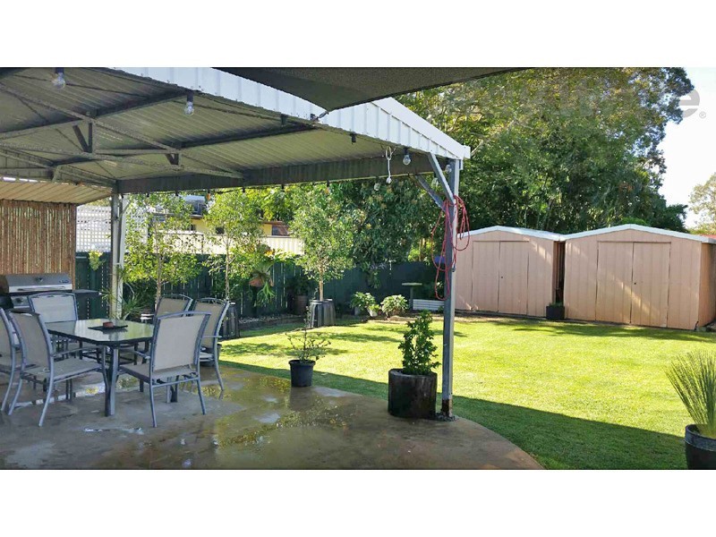 7 Gretel Drive, Beachmere QLD 4510