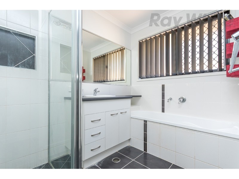 47 Akoonah Way, D’aguilar QLD 4514
