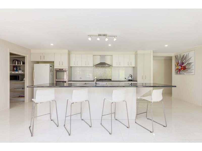 140-142 Alexandra Parade, Wamuran QLD 4512