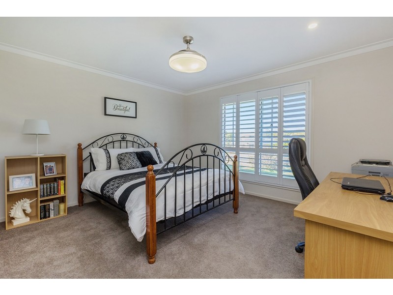 140-142 Alexandra Parade, Wamuran QLD 4512