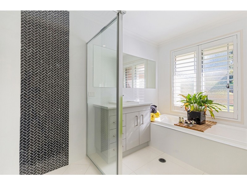 140-142 Alexandra Parade, Wamuran QLD 4512