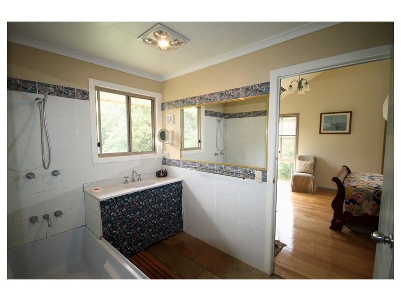 360 Delaney Creek Road, Delaneys Creek QLD 4514