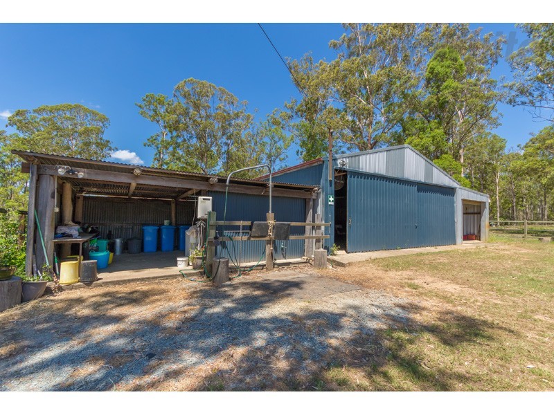100 Jackson Road, Bellmere QLD 4510
