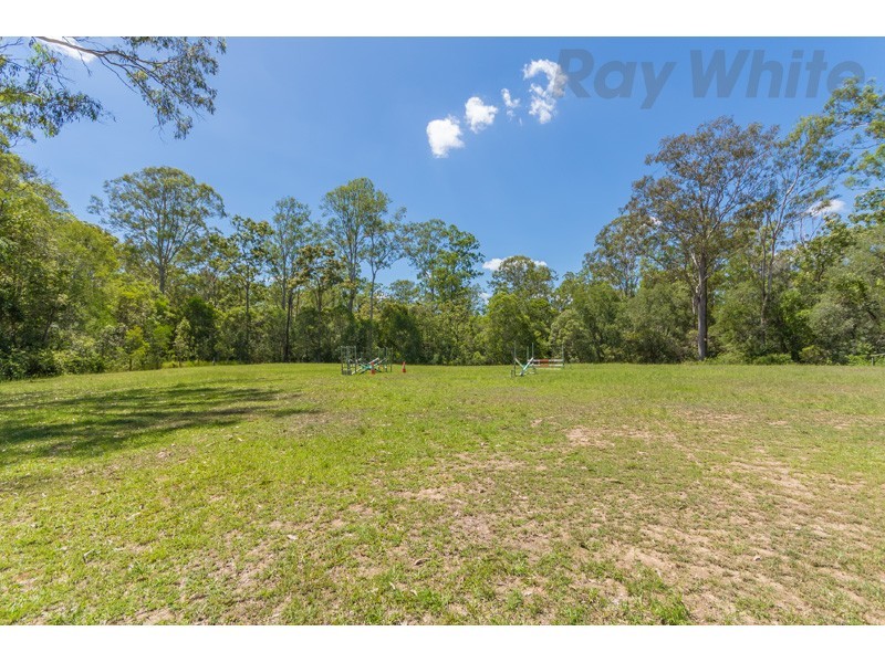 100 Jackson Road, Bellmere QLD 4510