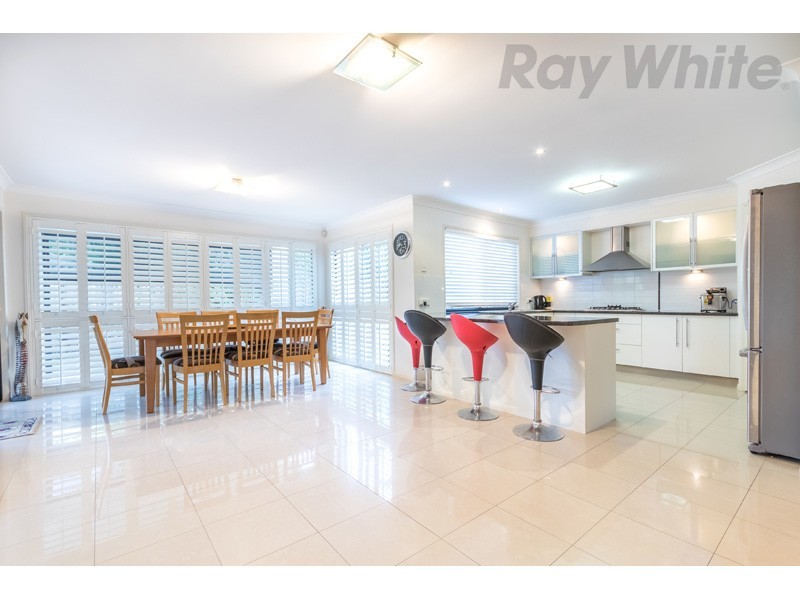15 Gardenia Parade, North Lakes QLD 4509