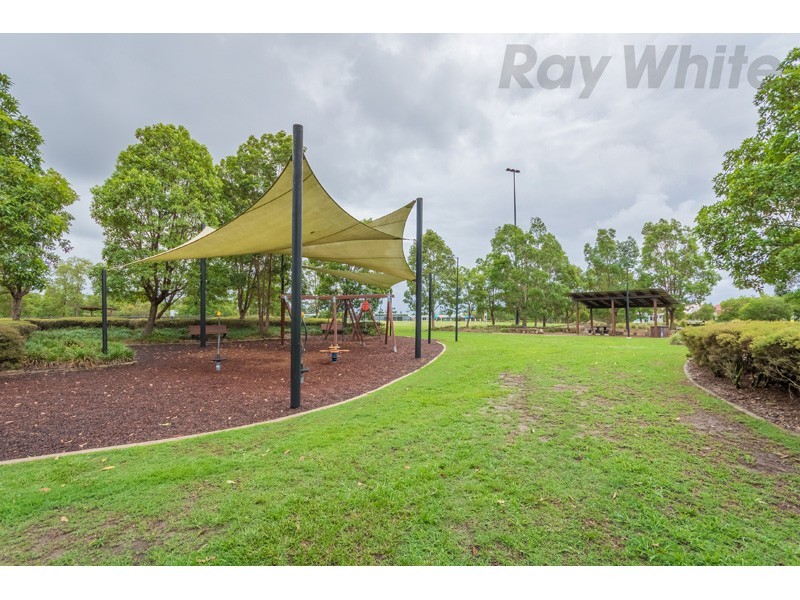 15 Gardenia Parade, North Lakes QLD 4509
