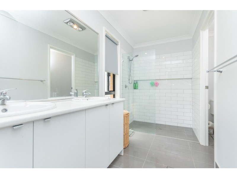 114 Manordowns Drive, D’aguilar QLD 4514