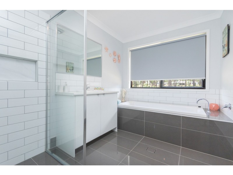 114 Manordowns Drive, D’aguilar QLD 4514