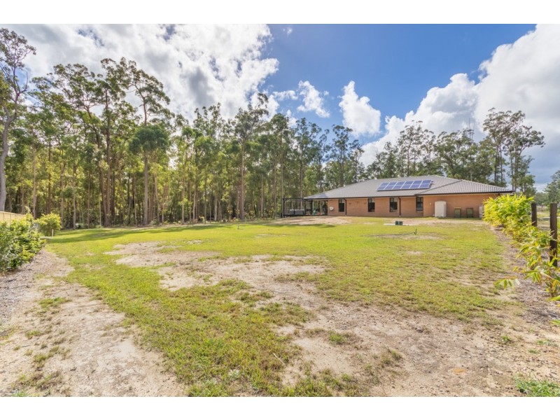 114 Manordowns Drive, D’aguilar QLD 4514