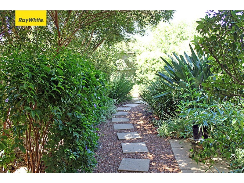25 Pardalote Place, Bellmere QLD 4510