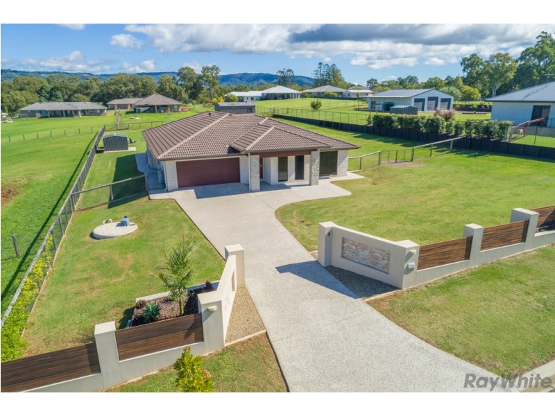 132 Mountaintrack Drive, Wamuran QLD 4512