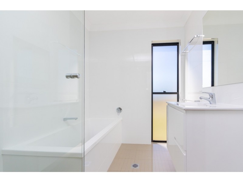 10 Thallon Close, Wamuran QLD 4512