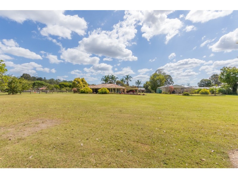 15 Felchow Court, Wamuran QLD 4512