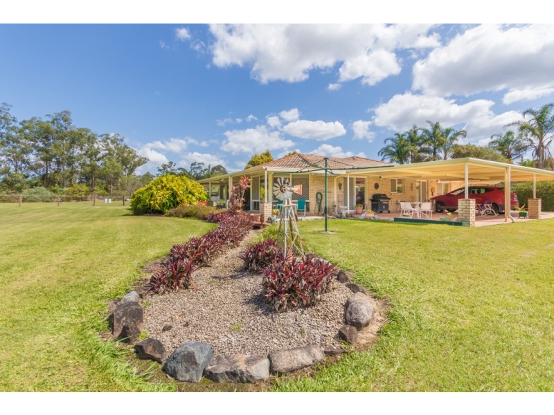 15 Felchow Court, Wamuran QLD 4512