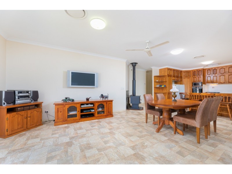 9 Waldron Court, Wamuran QLD 4512