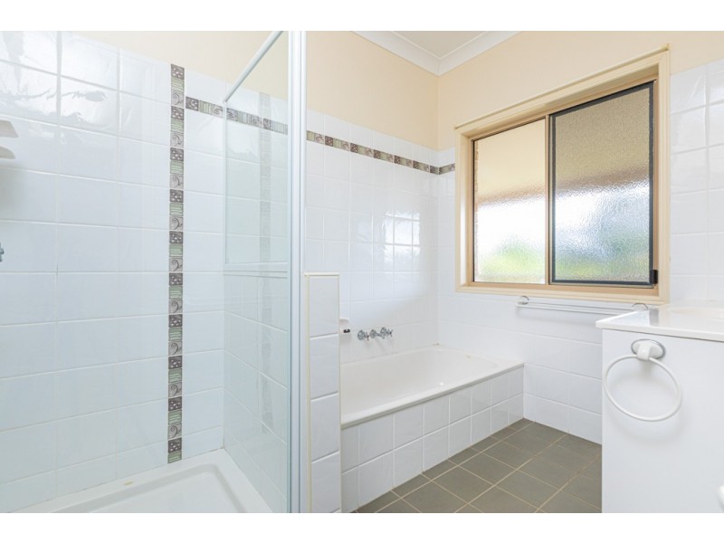 9 Waldron Court, Wamuran QLD 4512