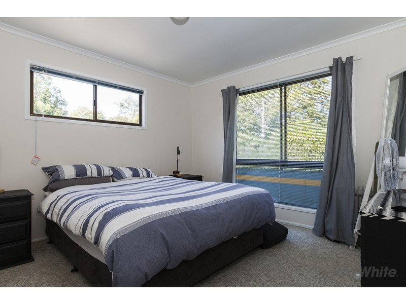 17 Mimosa Street, Woodford QLD 4514