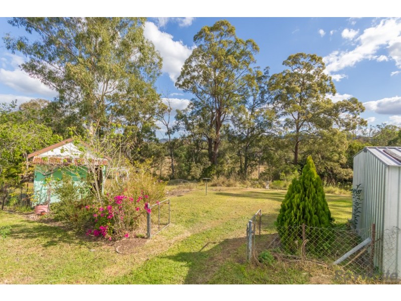 128 Archer Street, Woodford QLD 4514