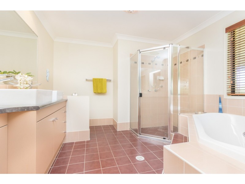 18-20 Montana Drive, Wamuran QLD 4512