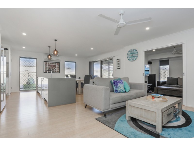 5 Lungfish Circuit, Bongaree QLD 4507