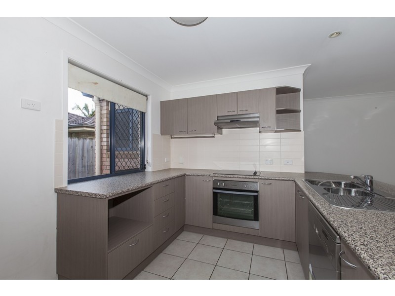 12 Hollywood Avenue, Bellmere QLD 4510