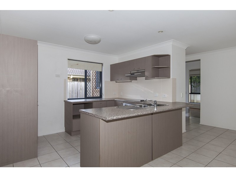 12 Hollywood Avenue, Bellmere QLD 4510