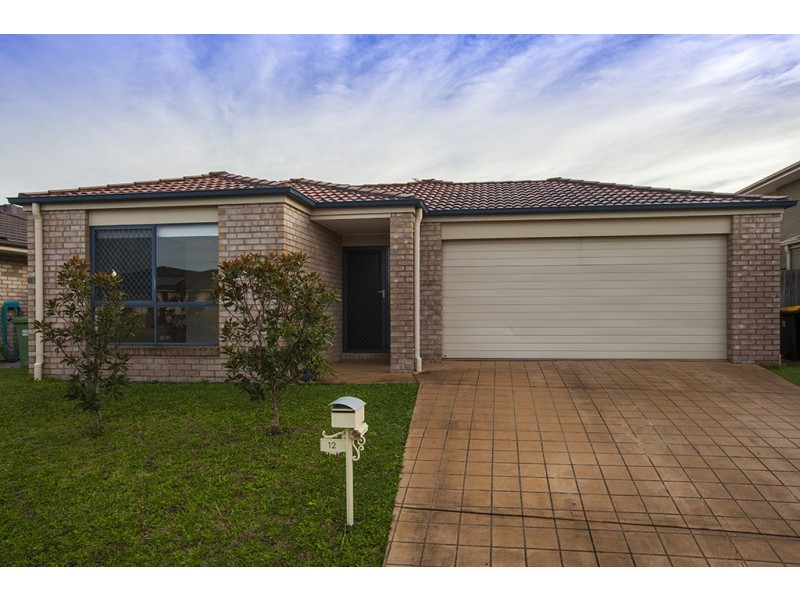 12 Hollywood Avenue, Bellmere QLD 4510