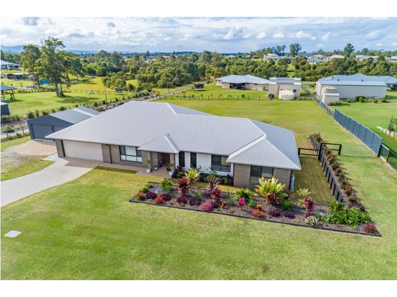 44 Cochran Street, Woodford QLD 4514