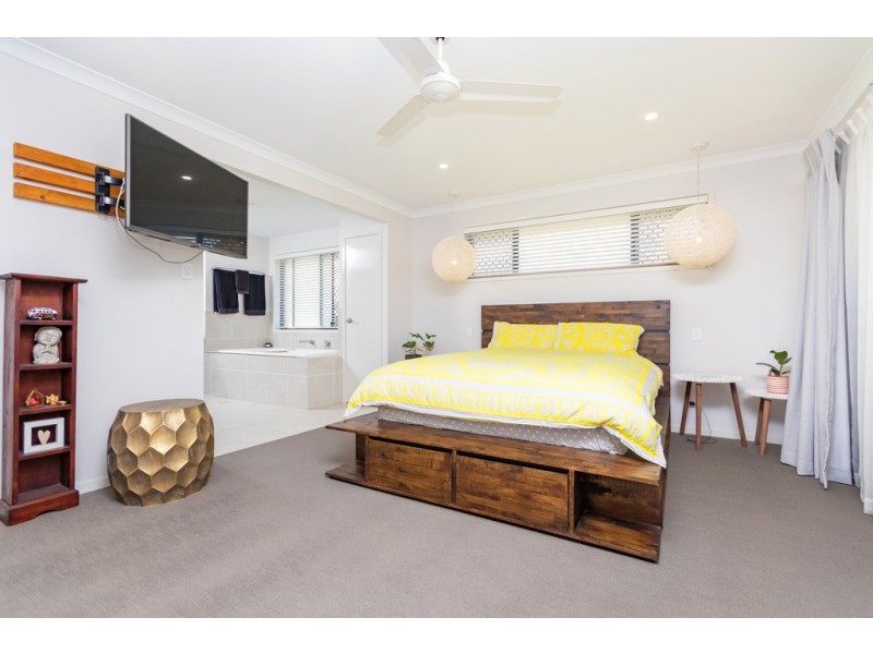 44 Cochran Street, Woodford QLD 4514