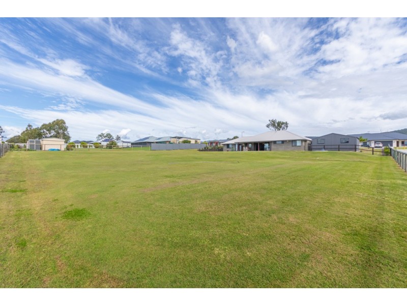 44 Cochran Street, Woodford QLD 4514