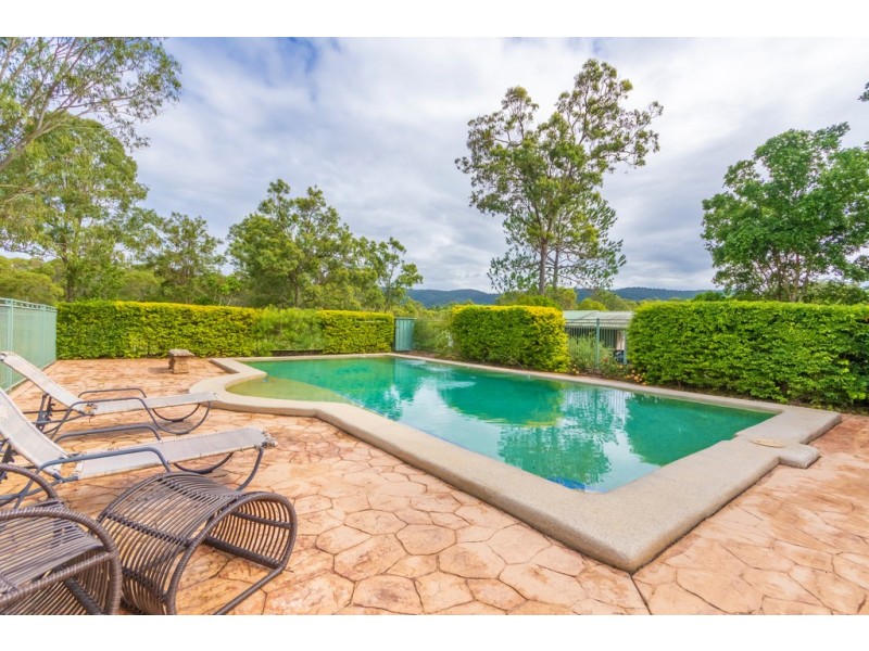 193-195 Ironbark Drive, Woodford QLD 4514
