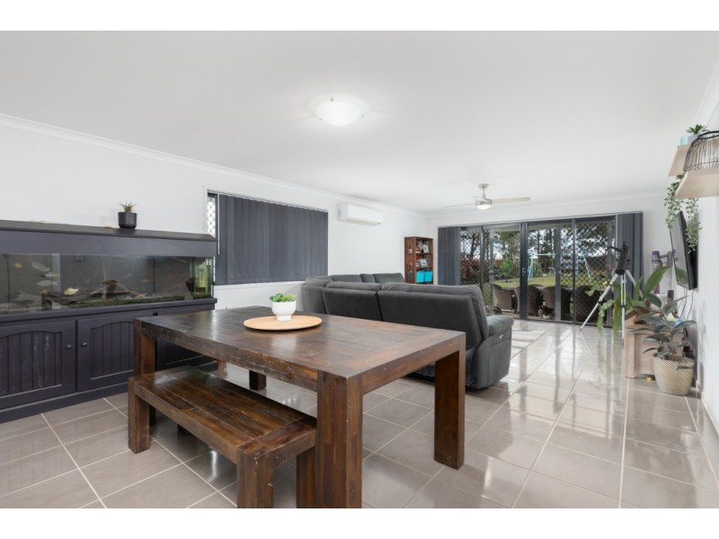 52 Akoonah Way, D’aguilar QLD 4514
