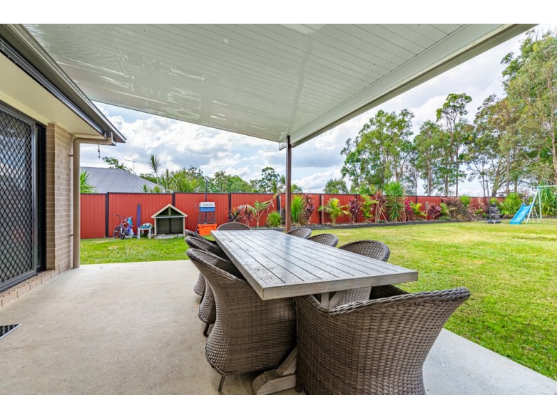 52 Akoonah Way, D’aguilar QLD 4514