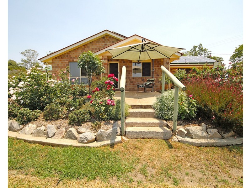 26 Robinson Road, Mount Mee QLD 4521